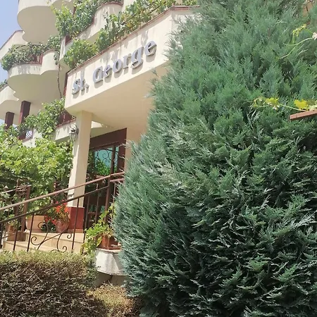 Casa de hóspedes St. George 2*
